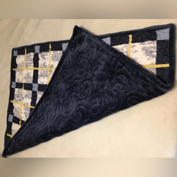 Baby quilt - Picture 2 of 2